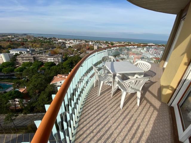 Cond Torre Apartment Lignano Sabbiadoro Exterior photo
